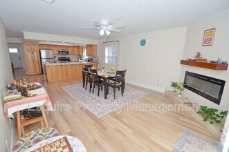 279 Maple Rd in Thousand Oaks, CA - Building Photo - Building Photo