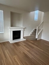 2295 Orleans St in Santa Rosa, CA - Foto de edificio - Building Photo