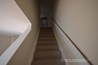 140 North Beacon St, Unit A4 in Boston, MA - Building Photo - Building Photo