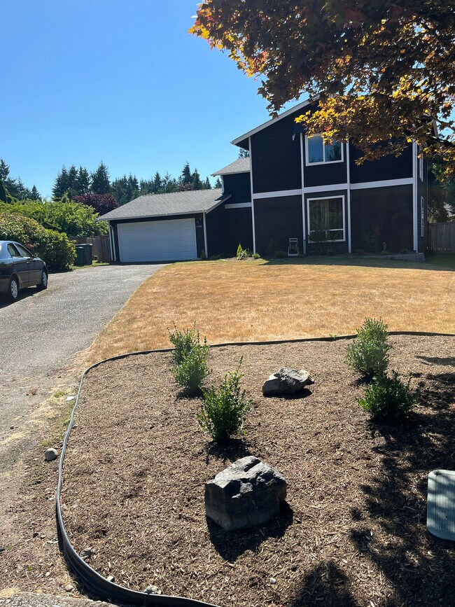 14503 NE 67th Ct Rentals in Redmond, WA