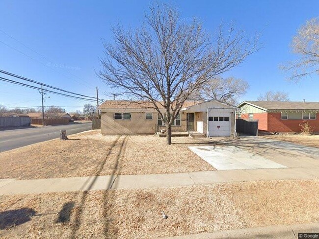 property at 3318 Wayne St