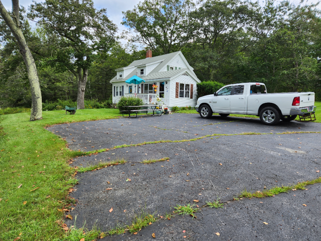 18 Fir Hollow Rd in Bristol, ME - Foto de edificio - Building Photo