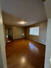 337 Gorman Ave in Belen, NM - Foto de edificio - Building Photo