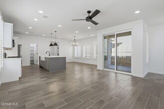 4512 Mark Avizo in El Paso, TX - Building Photo - Building Photo