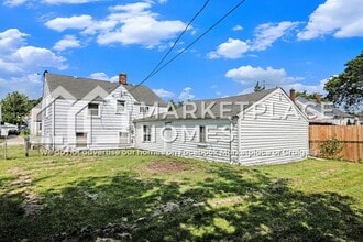 22474 Gascony Ave in Eastpointe, MI - Building Photo - Building Photo
