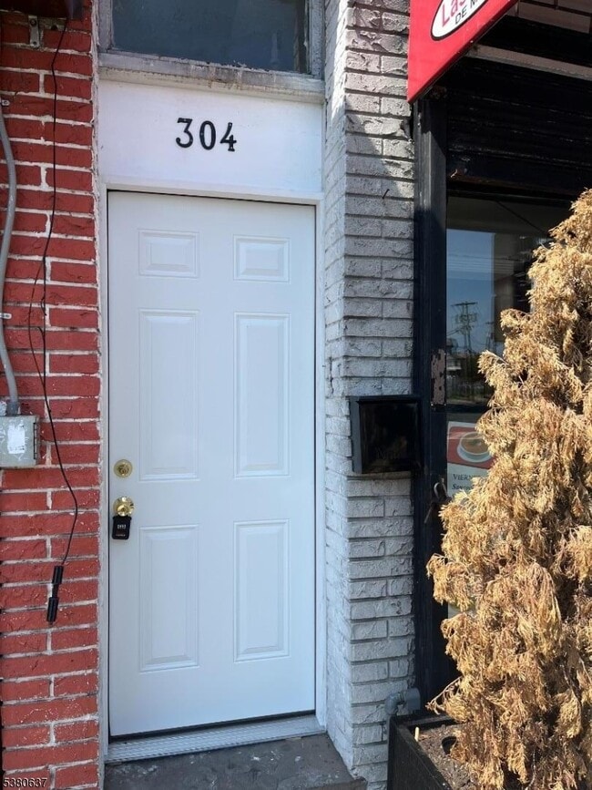 property at 304 Morris Ave