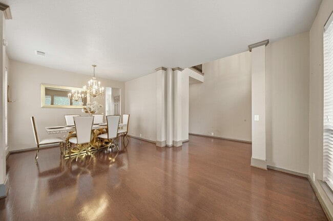 property at 8804 Sunforest Ln