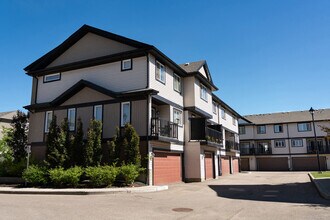 Callaghan Landing II in Edmonton, AB - Building Photo - Building Photo