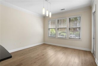 3621 Vinings Slope SE-Unit -3105 in Atlanta, GA - Building Photo - Building Photo