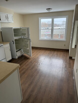 346 Delaware St, Unit 3 in Tonawanda, NY - Building Photo - Building Photo