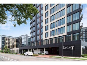 1240 S 2nd St in Minneapolis, MN - Building Photo - Building Photo