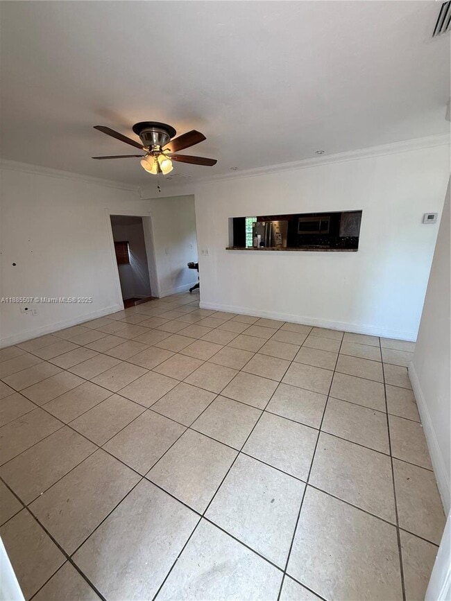 1235 NW 129th St in North Miami, FL - Building Photo - Building Photo