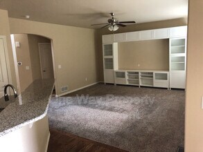 242 Saratoga Dr in Windsor, CO - Building Photo - Building Photo