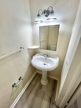 7626 NE 6th Ct in Miami, FL - Building Photo - Building Photo