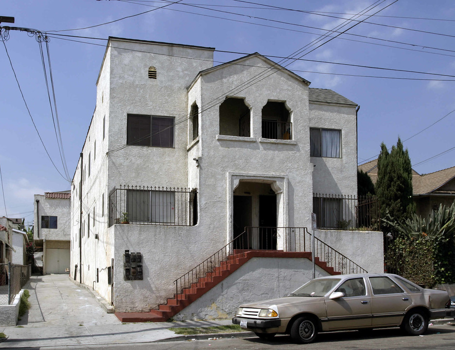 533-535 N St Louis St in Los Angeles, CA - Building Photo