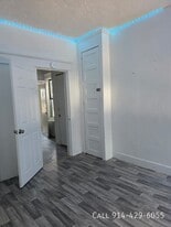 33 Van Cortlandt Park Ave in Yonkers, NY - Building Photo