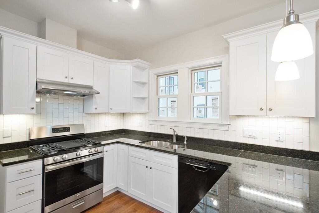 101 Lanark Rd in Boston, MA - Building Photo