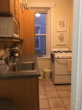 364 Riverway, Unit 18 in Boston, MA - Foto de edificio - Building Photo