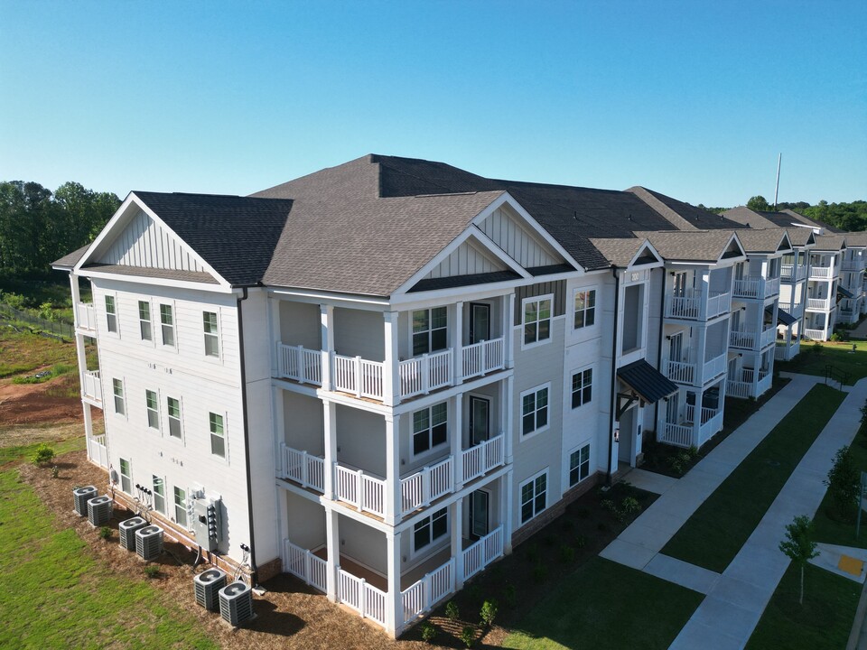 Classic City Flats | Luxury Apartments in Athens, GA - Building Photo