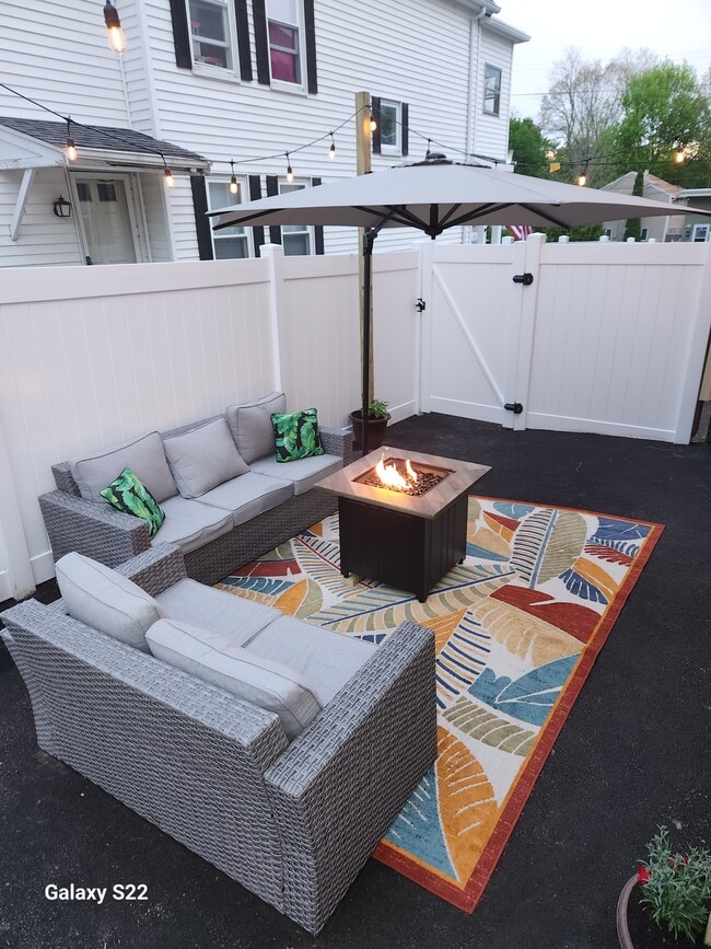 72 S Central St, Unit 72 in Haverhill, MA - Foto de edificio - Building Photo