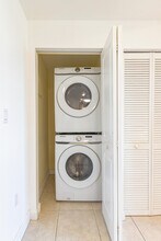 2280 SW 32nd Ave, Unit SI ID1056257P in Miami, FL - Building Photo - Building Photo