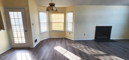 1410 Pinhorn Dr, Unit 1410 in Bridgewater, NJ - Building Photo - Building Photo
