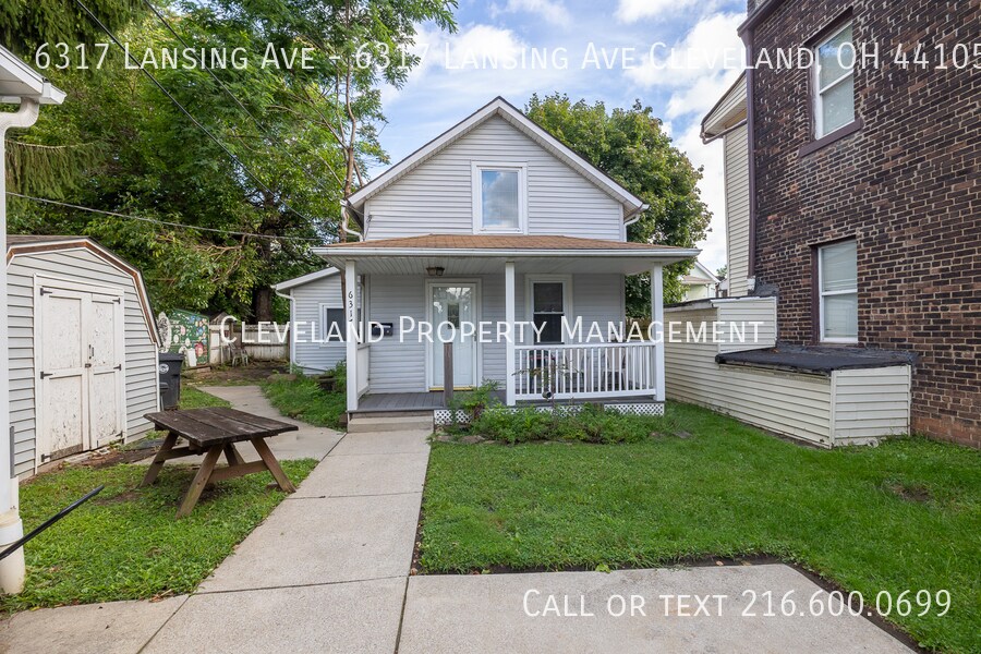 6317 Lansing Ave in Cleveland, OH - Building Photo