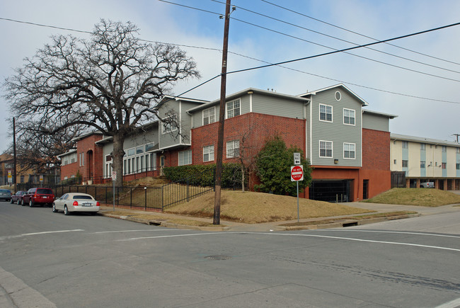 717 Comal St in Dallas, TX - Building Photo - Building Photo