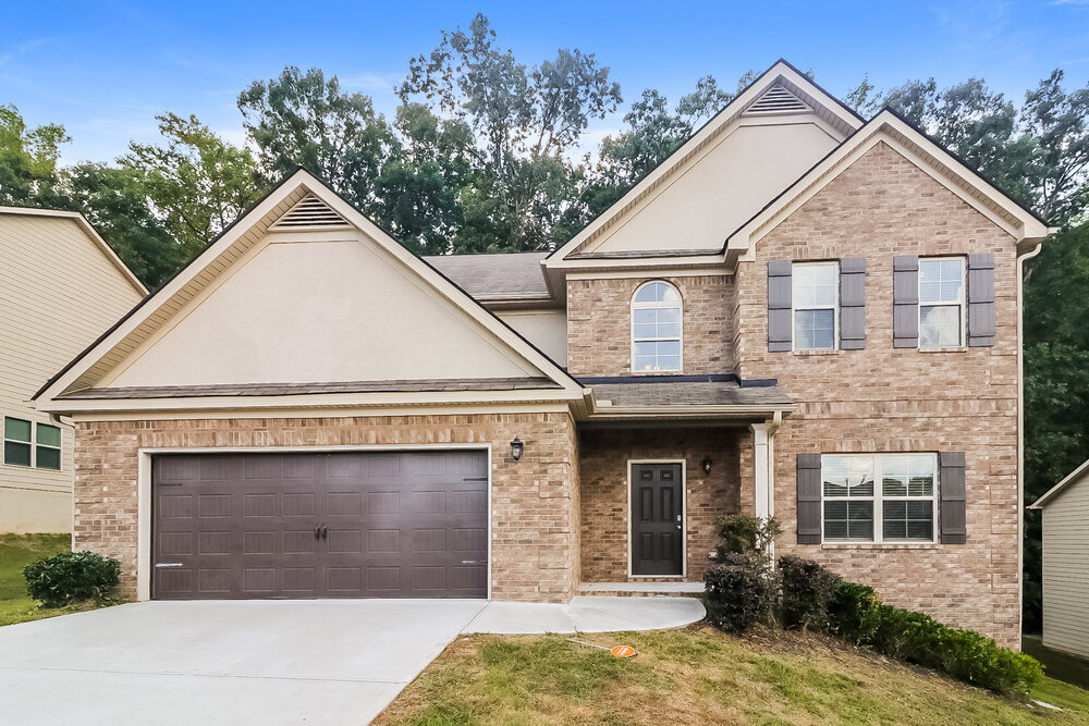 490 Dutchview Dr in Atlanta, GA - Building Photo