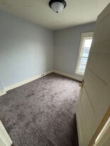 711 South St in Waterloo, IA - Building Photo