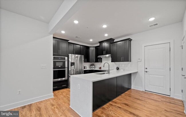 44774 Tiverton Sq