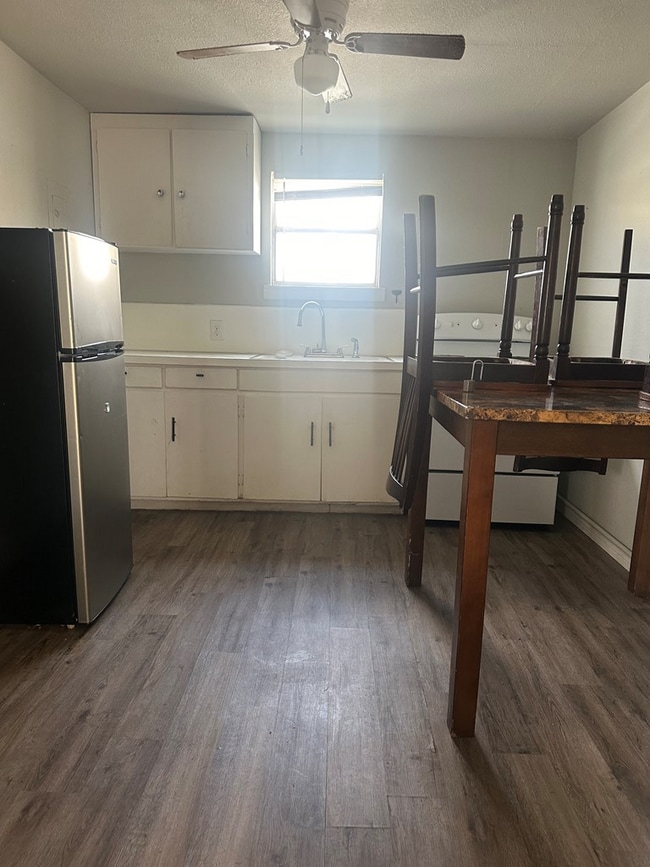 3614 Eisenhower Rd in Odessa, TX - Building Photo - Building Photo