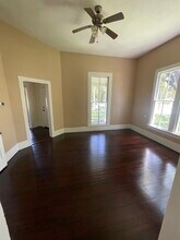 704 S Anglin St, Unit 2 Bedroom 1 Bath in Cleburne, TX - Building Photo - Building Photo