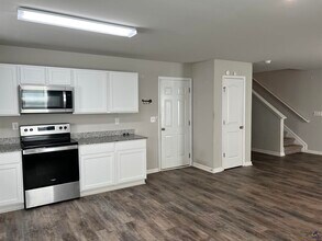 107 Cold Creek Pkwy in Macon, GA - Building Photo - Building Photo