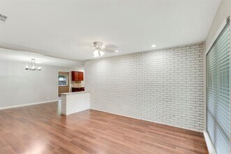 821 Wisteria Way in Richardson, TX - Building Photo - Building Photo