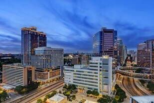Life Tower in Houston, TX - Building Photo