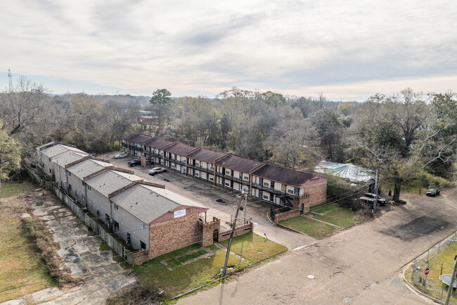 Willow Street Apartments in Jackson, MS - Building Photo - Primary Photo