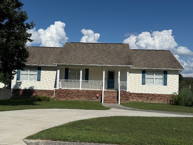 property at 53 Spring Wind Cir