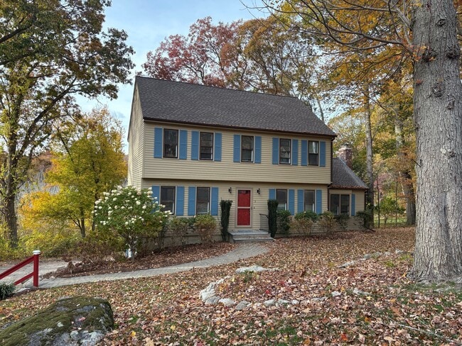 property at 5 Beaver Dam Trail