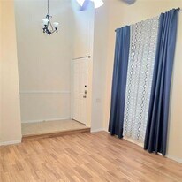 11805 Leisure Dr in Dallas, TX - Building Photo