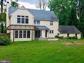 128 Avon Rd in Haverford, PA - Building Photo - Building Photo