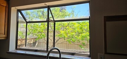 4947 San Pablo Dam Rd in El Sobrante, CA - Building Photo - Building Photo