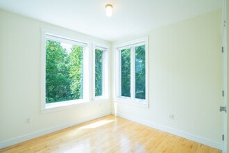 603 Concord in Cambridge, MA - Foto de edificio - Interior Photo