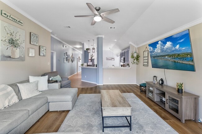 property at 11818 Rainbow Bridge Ln