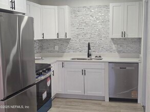 5708 Vernon Rd in Jacksonville, FL - Building Photo - Building Photo