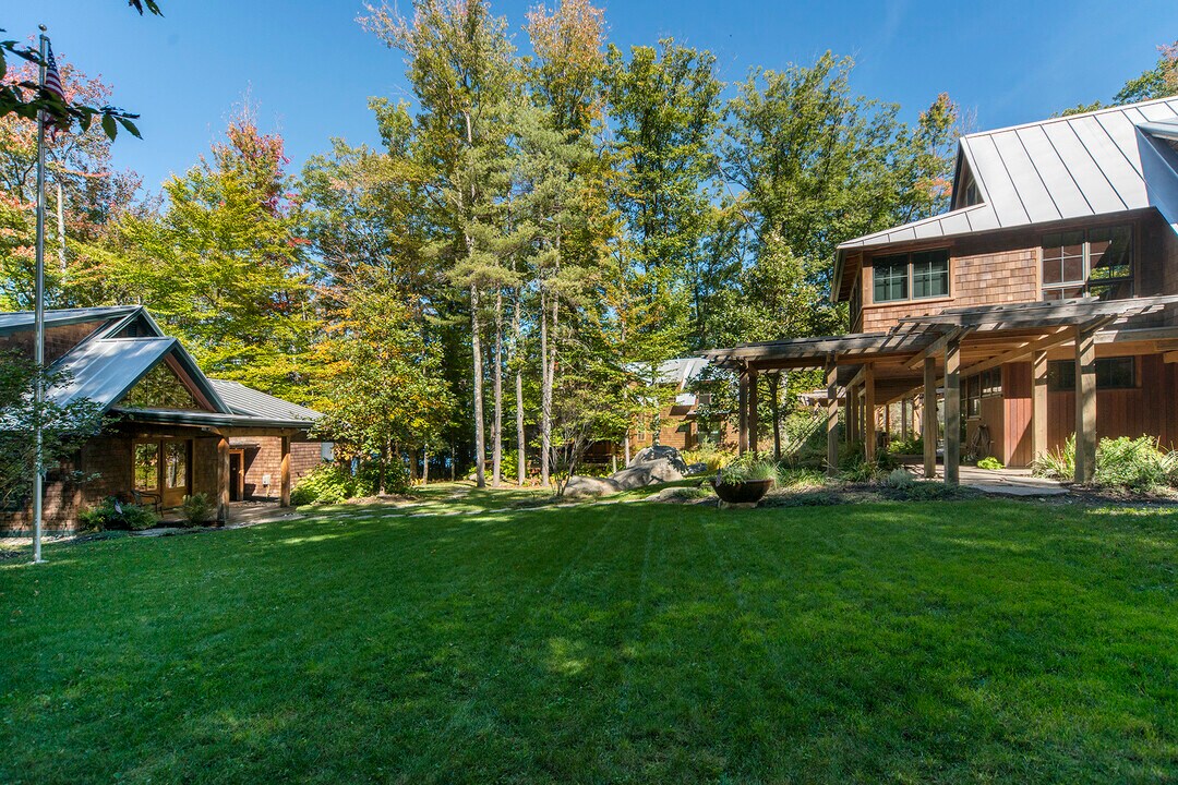 131 Fish Hook Rd in Oxford, ME - Building Photo