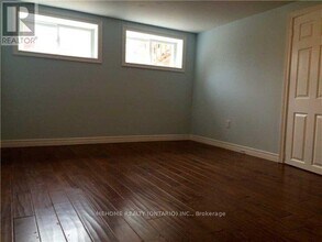 400 Allen Ct in Richmond Hill, ON - Building Photo - Building Photo