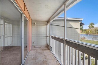 2424 W Tampa Bay Blvd in Tampa, FL - Building Photo - Building Photo