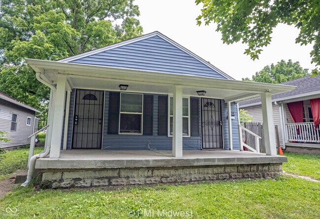 2903 N Chester Ave in Indianapolis, IN - Building Photo - Building Photo