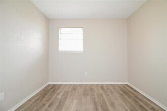 4220 Corbett Dr in Del City, OK - Building Photo - Building Photo